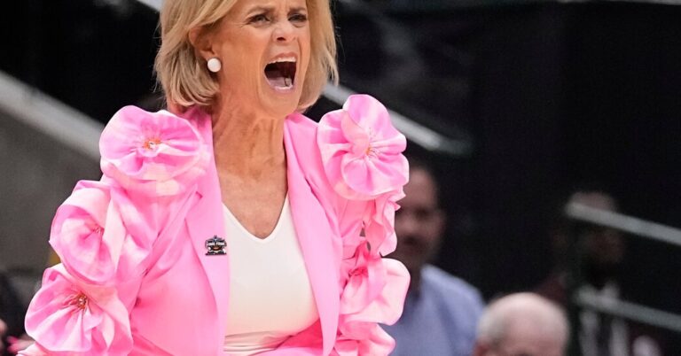 LSU’s Kim Mulkey Courts Controversy in Style