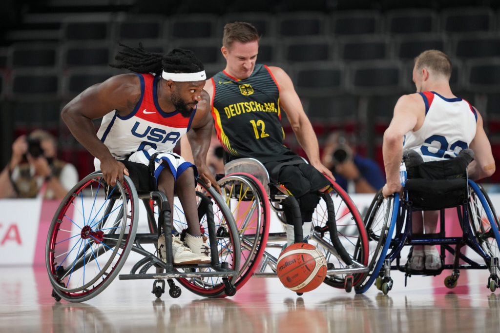 Wheelchair basketball: The American men's team, double title holders