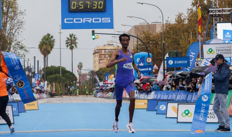 World half-marathon record for Yomif Kejelcha in Valencia