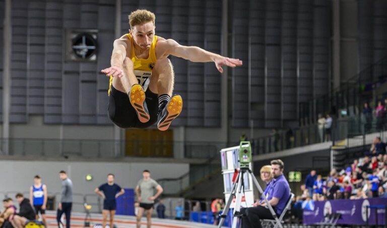 Records fall at EAP Indoor International in Glasgow